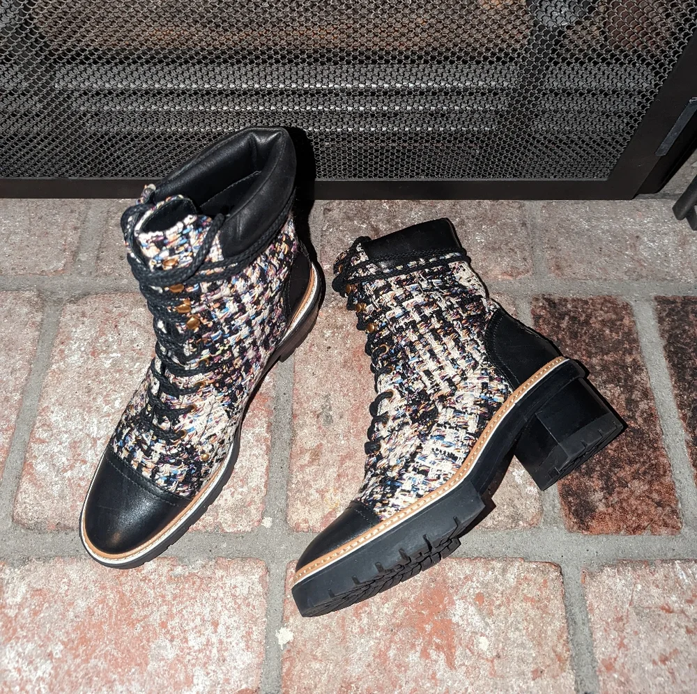 Tory Burch Miller Lug Sole Leather and Tweed size Lace Up Boot 9